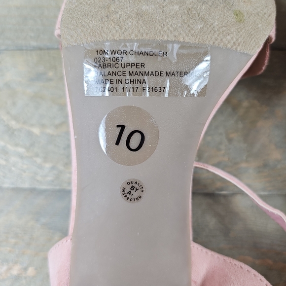 Women's Worthington Chandler Fashion Shoes Ruffled Pink Open Toe Heeled - Picture 6 of 9